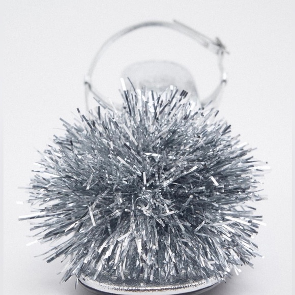 BLOGGERS FAV ZARA SILVER METALLIC POMPOM HEELED SANDALS - Picture 4 of 8